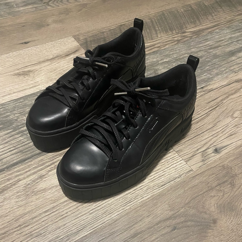 Platform Pumas